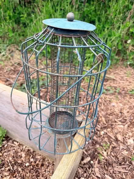 Photo of free Bird feeder (Mapperley Park NG3) #1