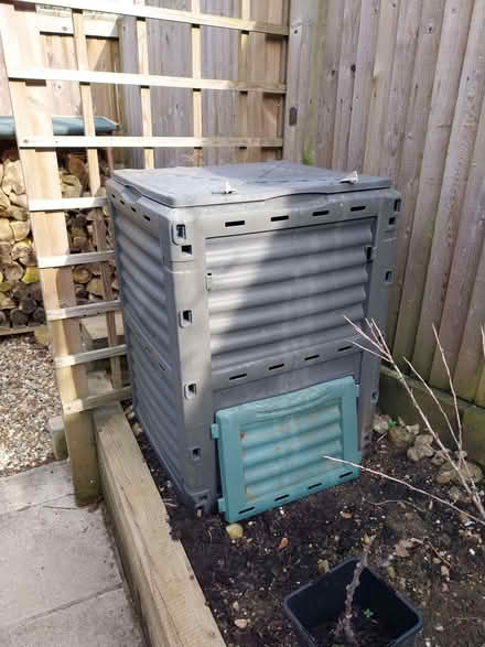 Photo of free Compost bin (Fairfield Park) #1