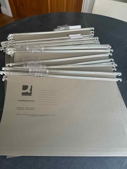 Photo of free Suspension files - for A4 documents - for filing cabinet (Chesham HP5) #1