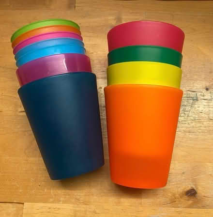 Photo of free Plastic plates & cups (Norbury) #1