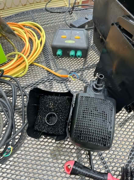 Photo of free Pond pump and filter (Taunton TA1) #2