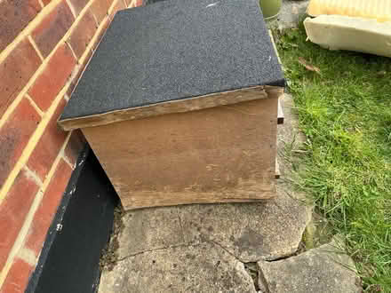 Photo of free Cat hut (Eastcote HA4) #3