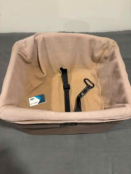Photo of free Small dog carrier for car (Plainview, NY) #3