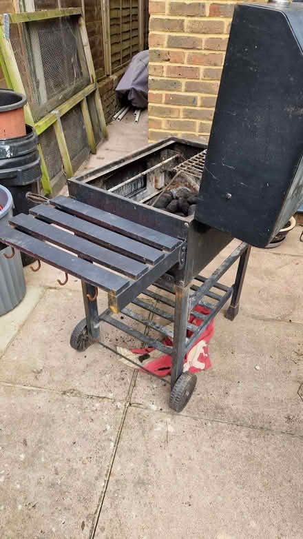 Photo of free Barbeque , charcoal (Steyning BN44) #4