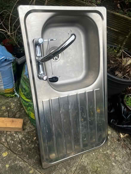 Photo of free Single sink, Almost New, Complete with Tap (High Bentham LA2) #1