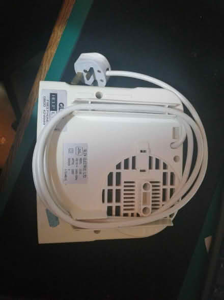 Photo of free Small fan heater (Cam GL11) #2