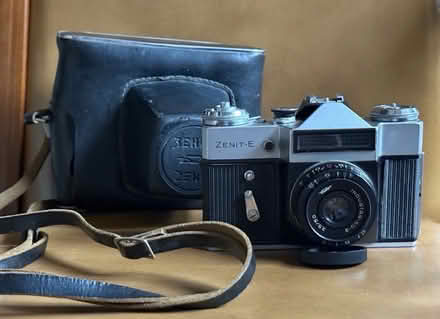 Photo of free Vintage camera. (GU14) #2