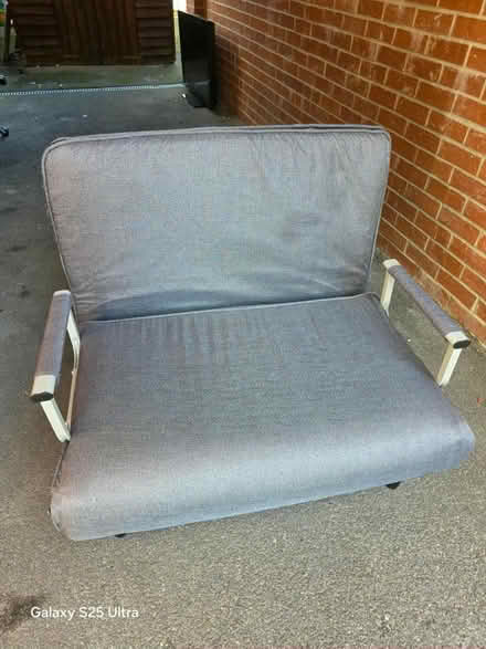 Photo of free Sofá bed (Swindon - SN25) #1