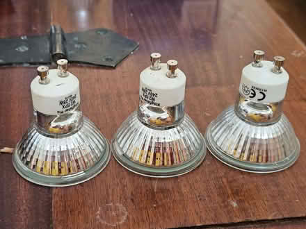Photo of free Halogen lightbulbs (Newton WA6) #1