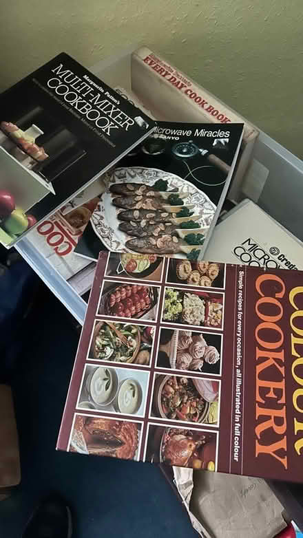 Photo of free Cookbooks (Dolwyd LL31) #1