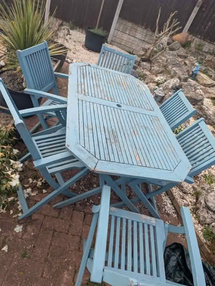 Photo of free Garden table and chairs (Stourport DY13) #1