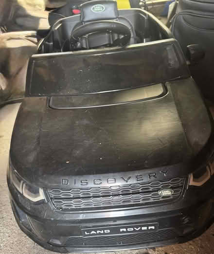 Photo of free 12V Range Rover Ride On Car (Tunbridge Wells S. TN2) #2
