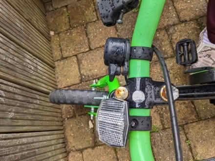 Photo of free Children's Bicycle for 3-4 years (NW9) #2