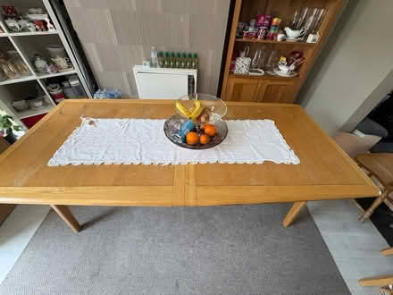 Photo of free Expanding table (Streatham common SW16) #2