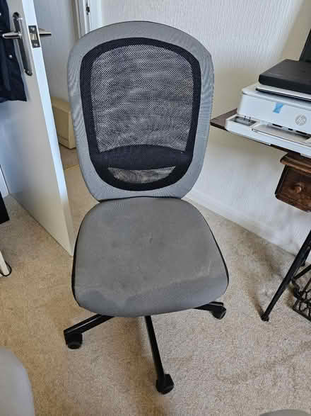 Photo of free Computer desktop chair (PO119RB) #1