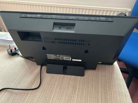 Photo of free Panasonic SC-HC2020 Micro Hifi System (Camberley GU15) #2