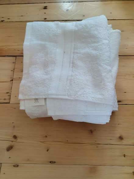 Photo of free Job lot linens, towels, bedding (Harborne B17) #3