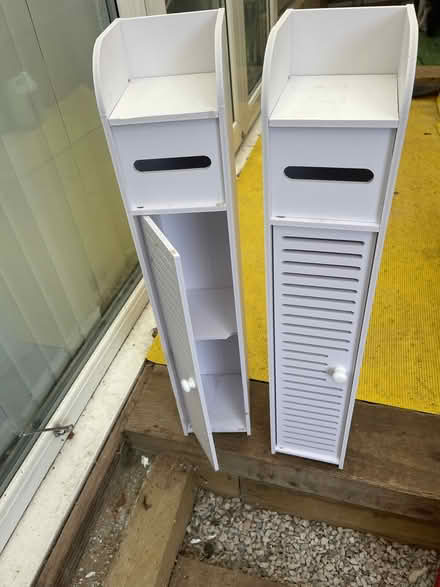 Photo of free Toilet roll holder (Ng68fj) #1