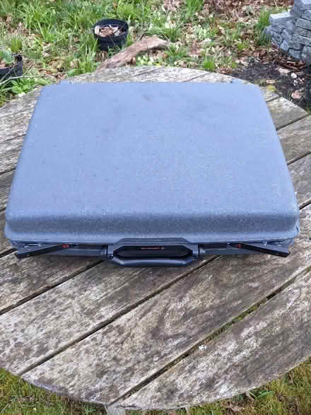 Photo of free Samsonite suitcase approx 52cm X 42cm X 15cm (Gorse Hill GU22) #3