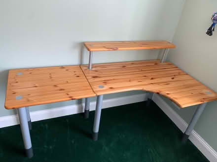 Photo of free Extremely versatile Flexa Desk: Left or right facing (North Tonbridge TN10) #1