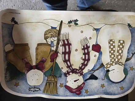Photo of free place mats - winter (Farmington @ 11 Mile) #1