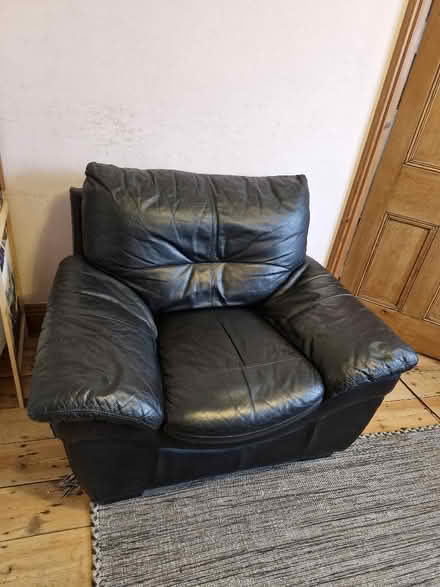 Photo of free Black leather one seater sofa (Boscombe BH7) #1