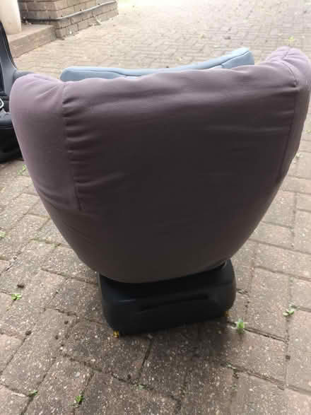 Photo of free Maxi Cosi Pearl Isofit (HA7. Nr Stanmore station) #3