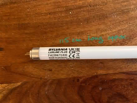 Photo of free Fluorescent tube (Dunstable LU5) #1