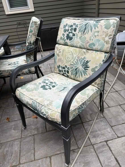 Photo of free Patio table and chairs (Wayland (near Claypit Hill)) #3