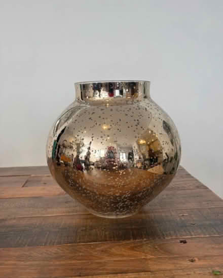 Photo of free Mirrored H&M home vase (Haringey ladder N4) #3