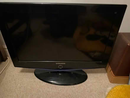 Photo of free Samsung Tv (Writtle CM1) #1