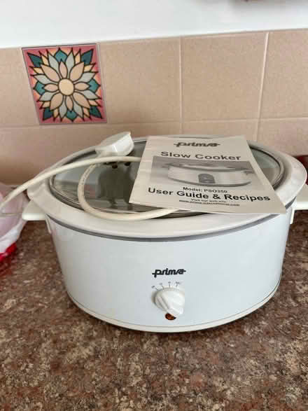 Photo of free 3/3.5 litre Slow cooker (Marsh LA1) #1