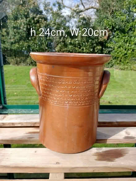 Photo of free Glazed stoneware pot (Harp Hill) (Cheltenham) #1