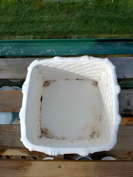 Photo of free Square plant pot (Harp Hill) (Cheltenham) #2
