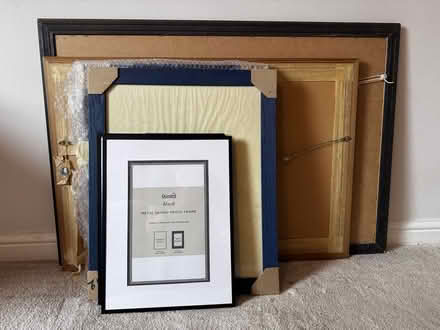 Photo of free Selection of photo frames (The Camp AL1) #2