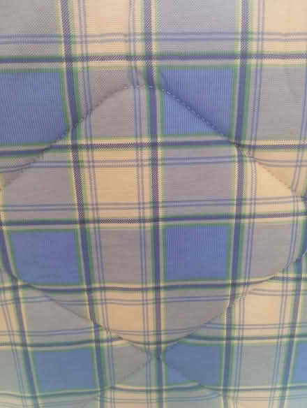 Photo of free Single divan bed with two storage drawers. (Humphrey's End GL5) #4