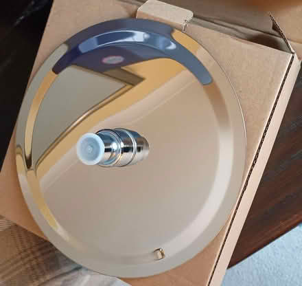Photo of free Shower Head - Rainfall 20cm (ME10) (ME10 (Tunstall)) #1