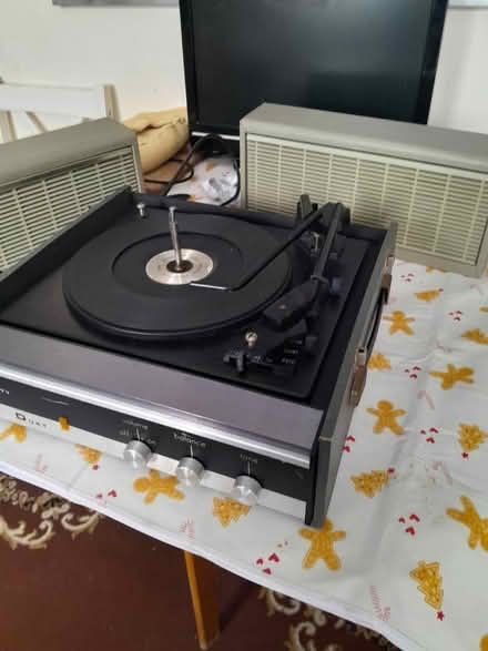 Photo of free 60s record player (Sidcup DA14) #1
