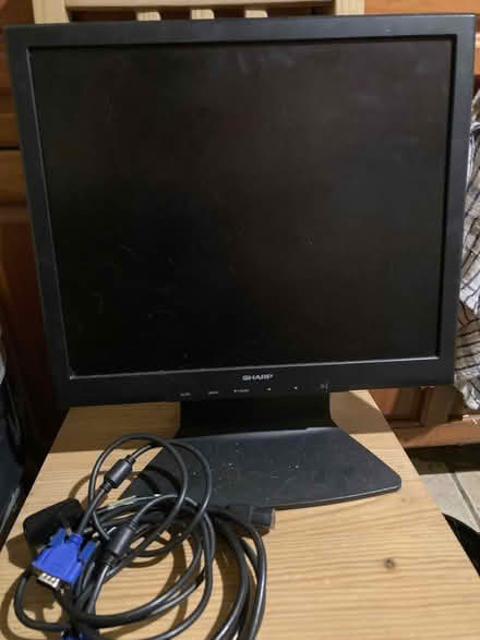 Photo of free Small computer monitor (Battersea SW11) #1