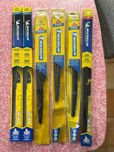 Photo of free 18 and 19” windshield wipers (Dimond/Fruitvale) #1