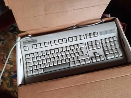 Photo of free Keytronic Ps/2 AT/XT keyboard (D8 area) #2