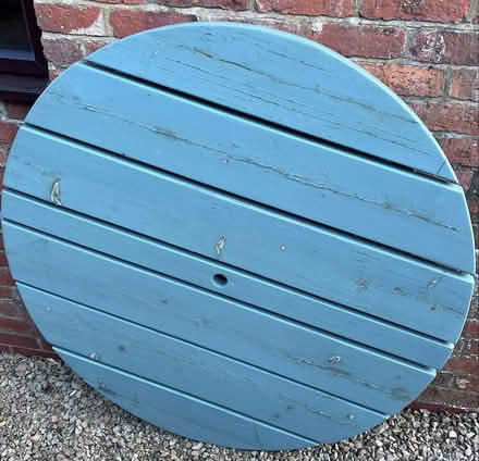 Photo of free Round table top (1.5 miles outside Cradley WR13) #1