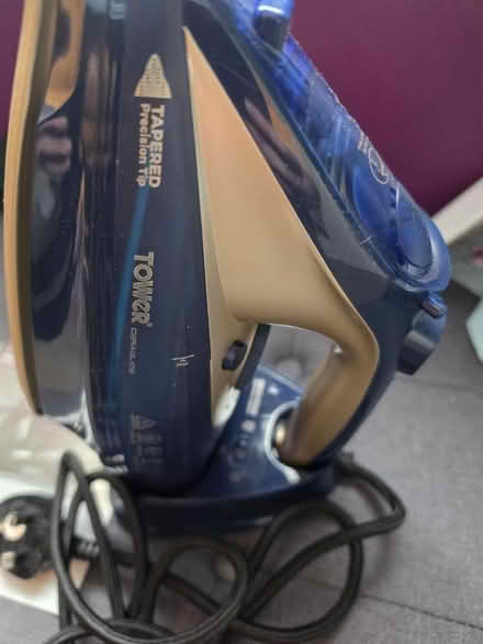 Photo of free Tower T22008 CeraGlide 2-in-1 Cord or Cordless Steam Iron (Stroud GL5) #1