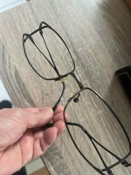 Photo of free Eyeglass frame only (Orléans) #1