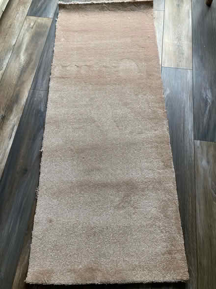 Photo of free Carpet off-cuts x 2 in cream colour (Beckenham BR3) #3