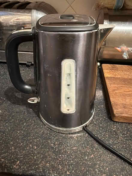 Photo of free Working kettle (Golden Triangle NR2) #1