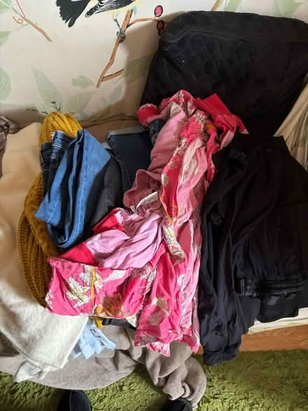 Photo of free Ladies clothes #2 (W10 nottinghill) #1