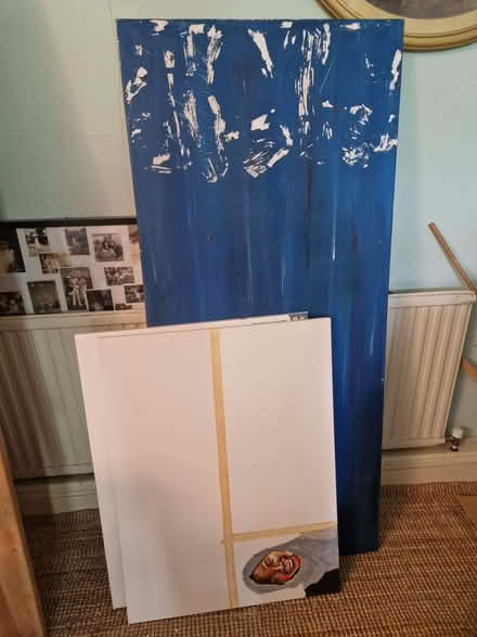 Photo of free Two canvases (Stoke Newington N16) #1