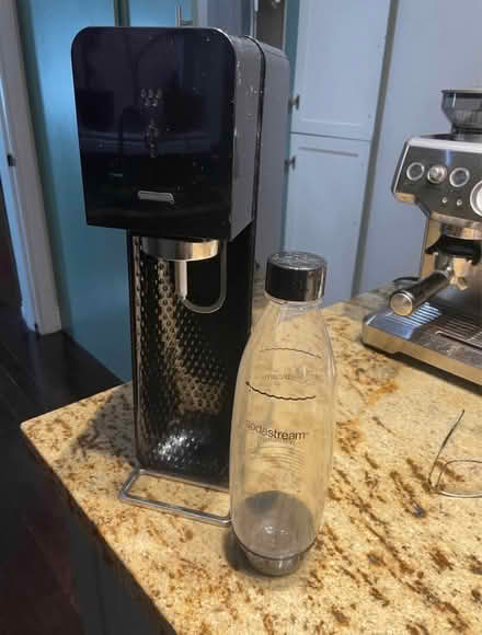 Photo of free Working Sodastream (no CO2 can) (South Annex) #1