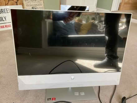 Photo of free HP Pavilion 24 All-in-One PC (Bath BA2) #1